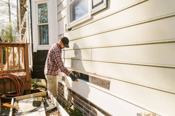 Top rated local Emergency Siding Repair specialists in Triadelphia, WV